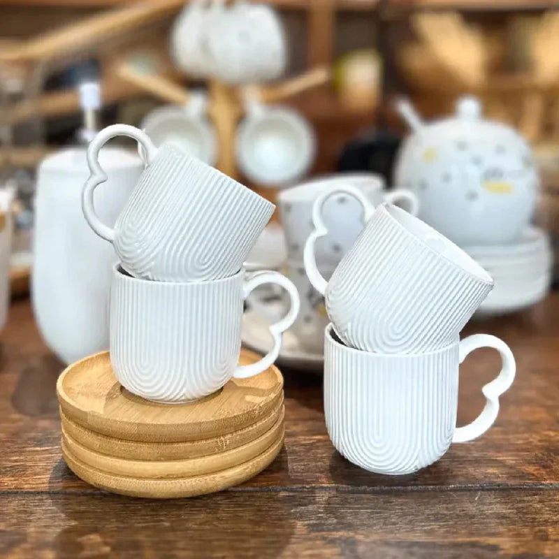 Jogo de 4 Xícaras de Café com Pires de Bambu